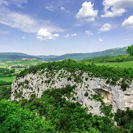 Сasa de vacaciones Eda Buzet